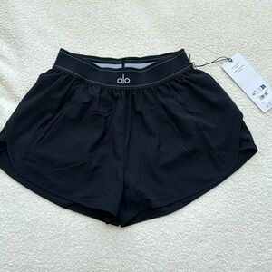 NWT Alo Match Point Shorts Black